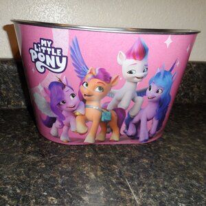 My Little Pony Metal Tin/Container-- CUTE!!!
